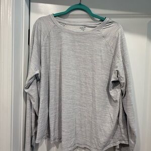 Old Navy Light Gray Long Sleeve Top